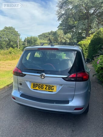 Only 31,000 miles, full service history, MOT until November
