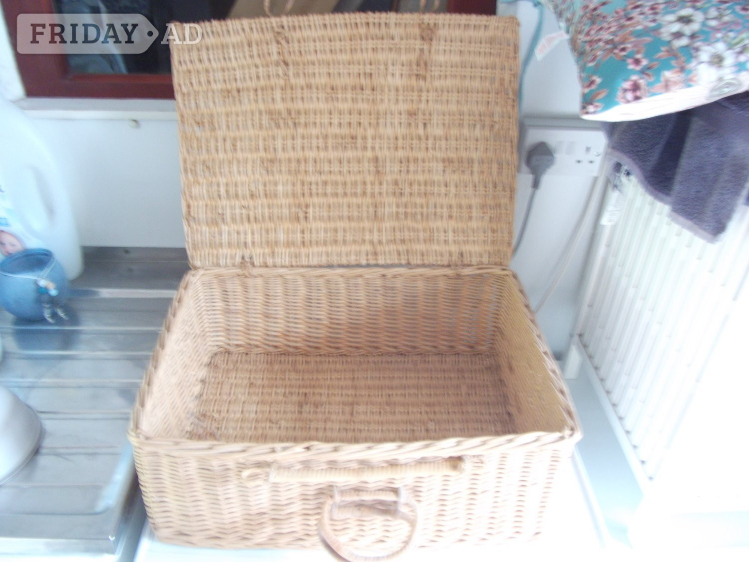 WICKER BASKET FOR VARIOUS USES