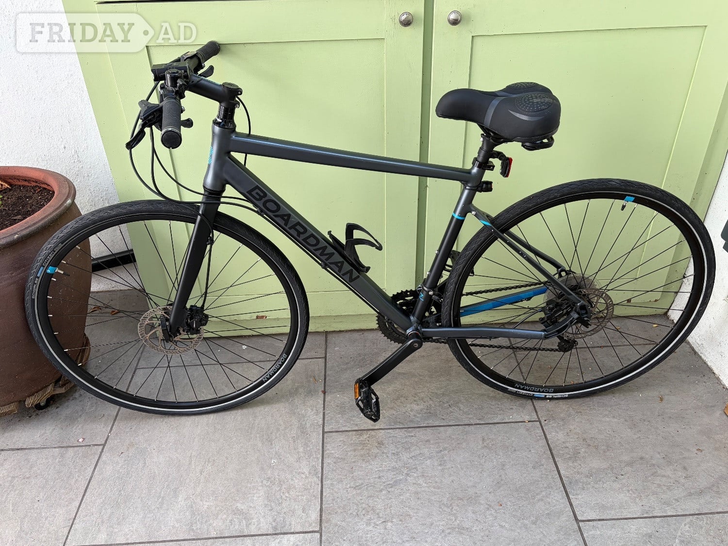 Boardman HYB 8.6 Hybrid Bike – Excellent Condition 