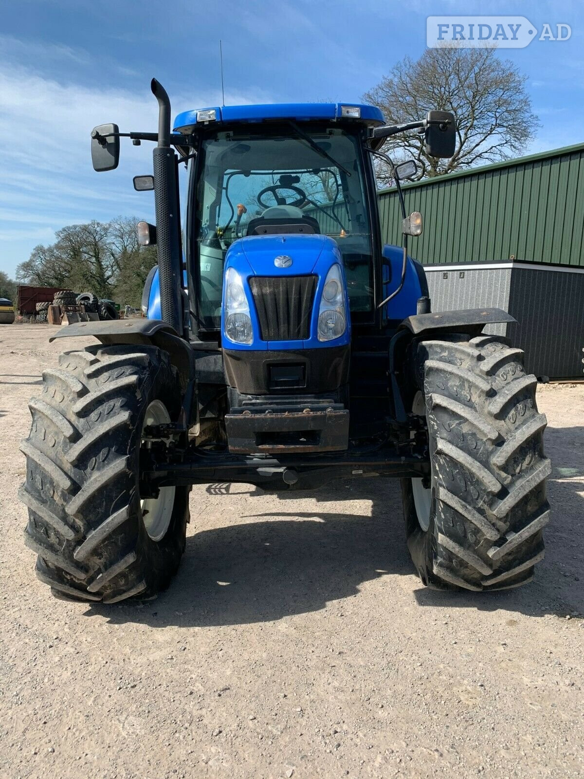 John Deere NEW HOLLAND T6070 Greywell