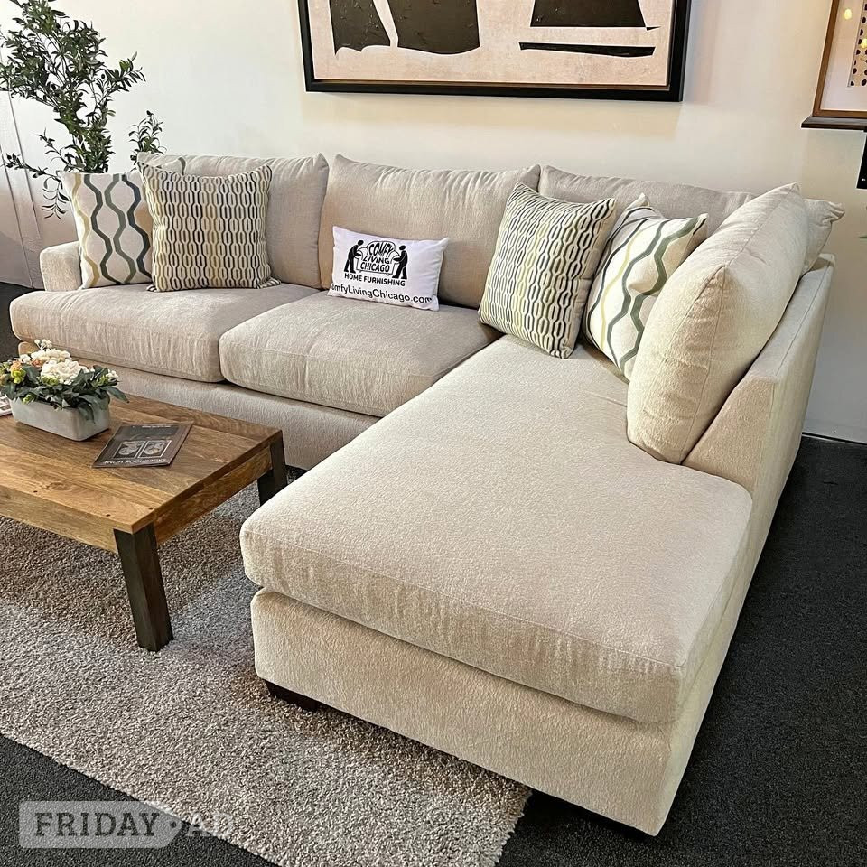 Corner Sofa ~~ 4 Seater L Shape Corner Sofa Available For Sale  in Twickenham