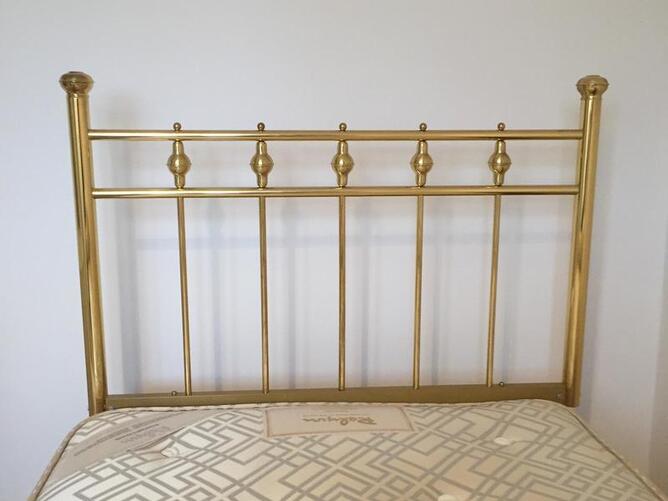 BRASS HEADBOARD for Single Bed modern style excellent condition  - Furniture in Longfield