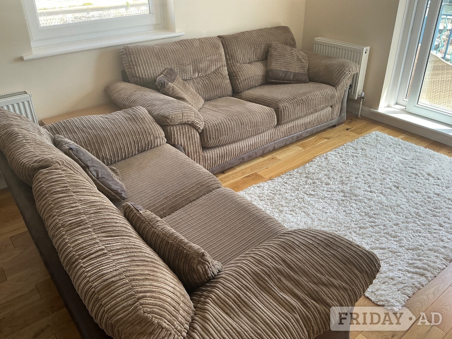 Matching 2 seater and 3 seater sofa in Brighton