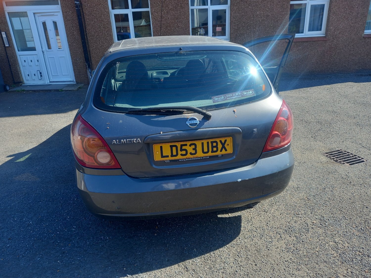 [ berth ]Nissan Almera