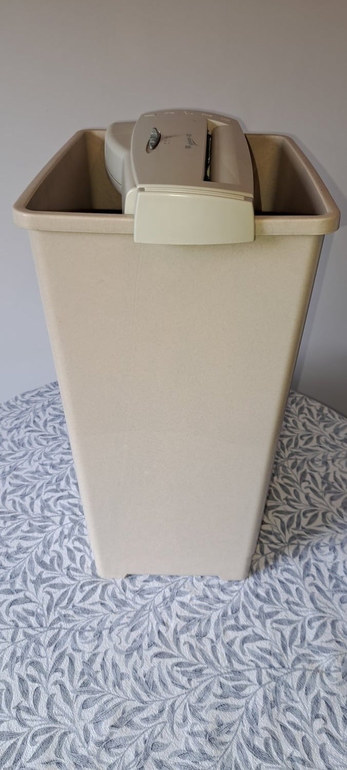 Hartley Wintney STANDARD PAPER SHREDDER GBC SHREDMASTER 40S FOR HOME OFFICE. USED