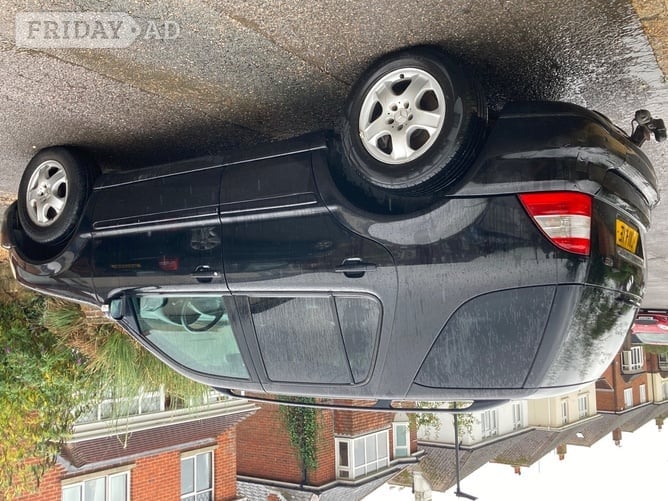 Solid, roomy and reliable car in Sandown