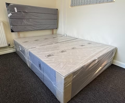 4 FOOT NATURELLE 1000 POCKET MATTRESS 2 DRAWERS BASE & HEADBOARD 