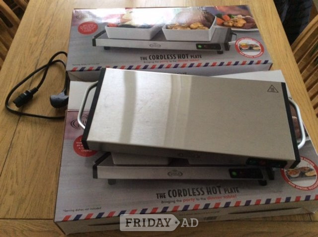 2 x cordless hot plates