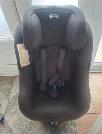 Graco Turn2Me 360 rotating car seat