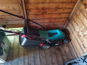 Bosch electric mower push along 1400w 37cm cutting width 