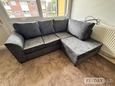 BYRON CORNER SOFA IN GREY CARLTON - PICTURE SHOWS RIGHT HAND