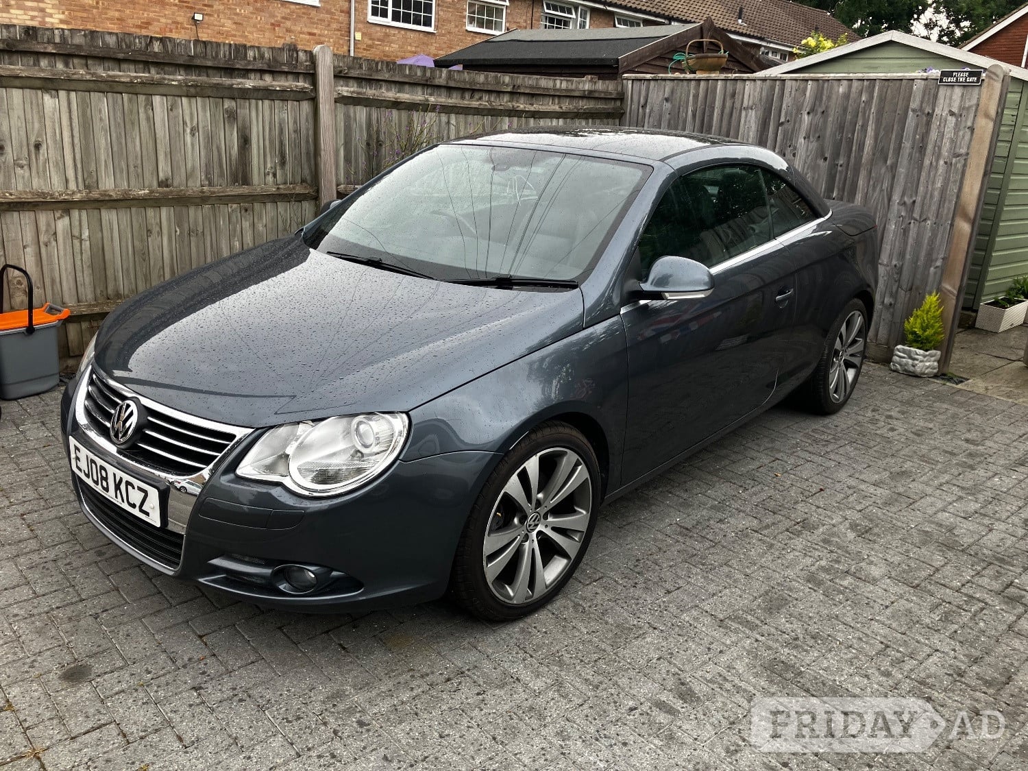 VW EOS LOW MILES in Uckfield