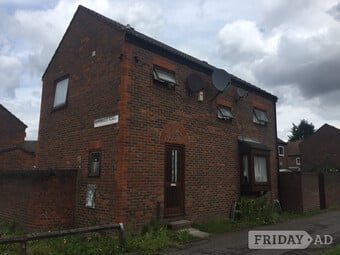 sell cr01ja croydon furnished bill include free bike garden   An exceptional opportunity to occupy an elegantly appointed, well-proportioned room within a recently renovated residence, ideally suited to a professional tenant seeking both comfort and convenience in London.  🏡 The Property Located within a meticulously maintained and fully modernised flat, the property offers a peaceful and refined living environment. Shared spaces include a spacious lounge, a fully equipped contemporary kitchen, and a tastefully refurbished bathroom.  🛏️ The Room  • Furnished to a high standard with quality fixtures and fittings  • Bright and thoughtfully arranged for comfort and functionality  • Suitable for relaxation and remote working alike  📍 Location  • A mere 5-minute walk to canada water station jubileeLine & Overground)  • Reach Central London in 5 minutes via tube  • Excellent access to local amenities, green spaces, shops, and cafés  👥 Household You will be sharing with a professional who maintain a respectful, quiet, and well-kept home. A preference is extended towards working tenant who values a similar standard of cleanliness, discretion, and harmony in shared living.  💷 Key Details  • £600 per calendar month  • All utilities included (gas, electricity, water, council tax, and high-speed broadband)  • Available immediately  • Single occupancy only | Non-smoker preferred | No pets  📩 Enquiries & Viewings To express interest or arrange a private viewing, please contact075lol  2o534