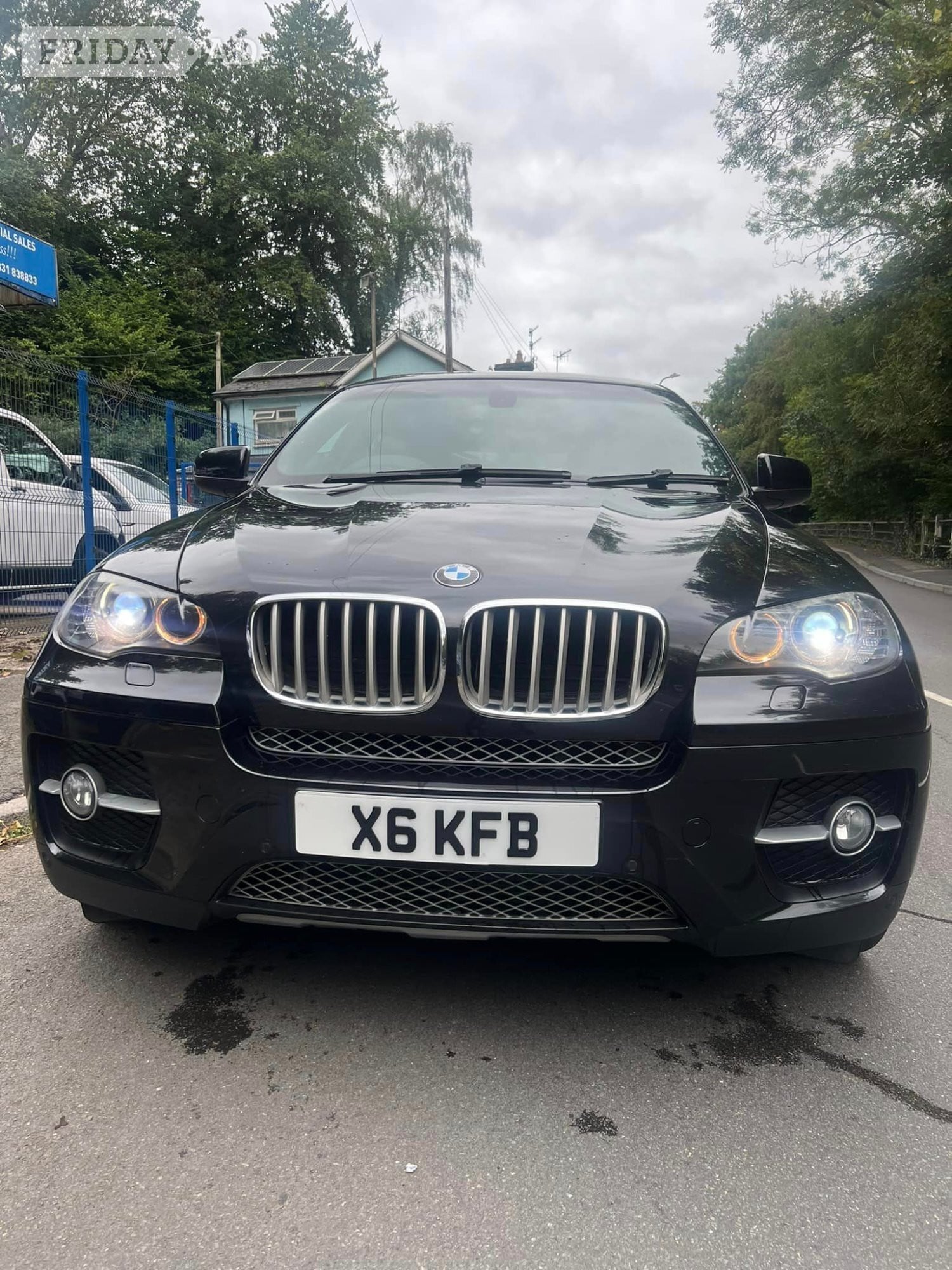 BMW X6 Treharris