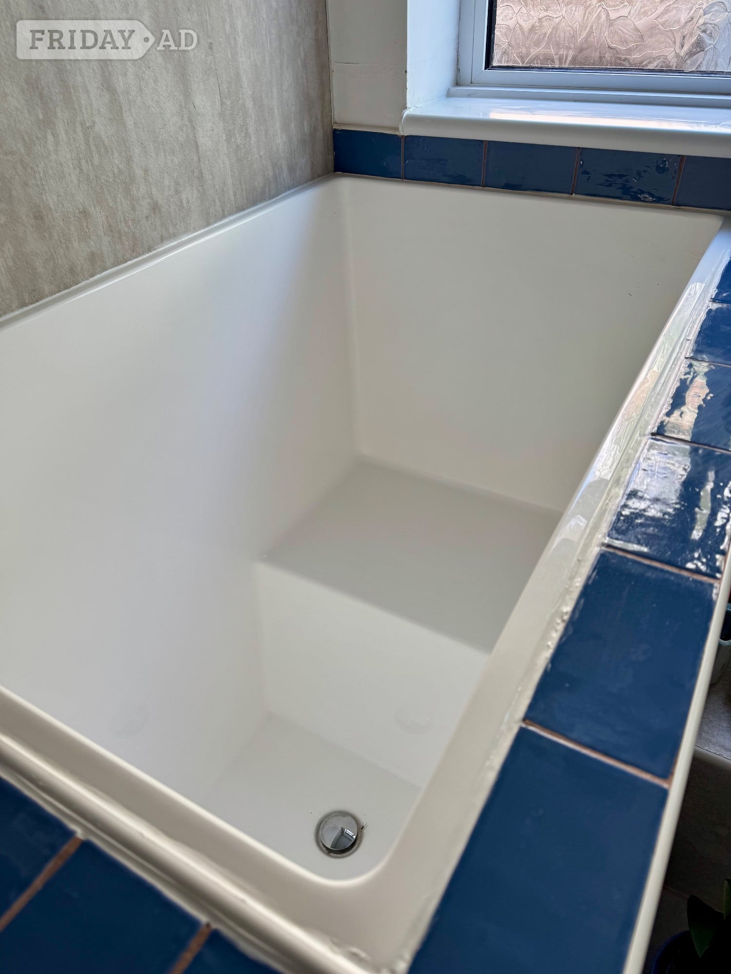 Omnibus deep soaking tub, Japanese style bath. - Furniture in Bognor Regis