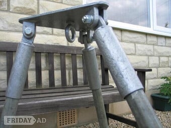 LIFTING TRIPOD