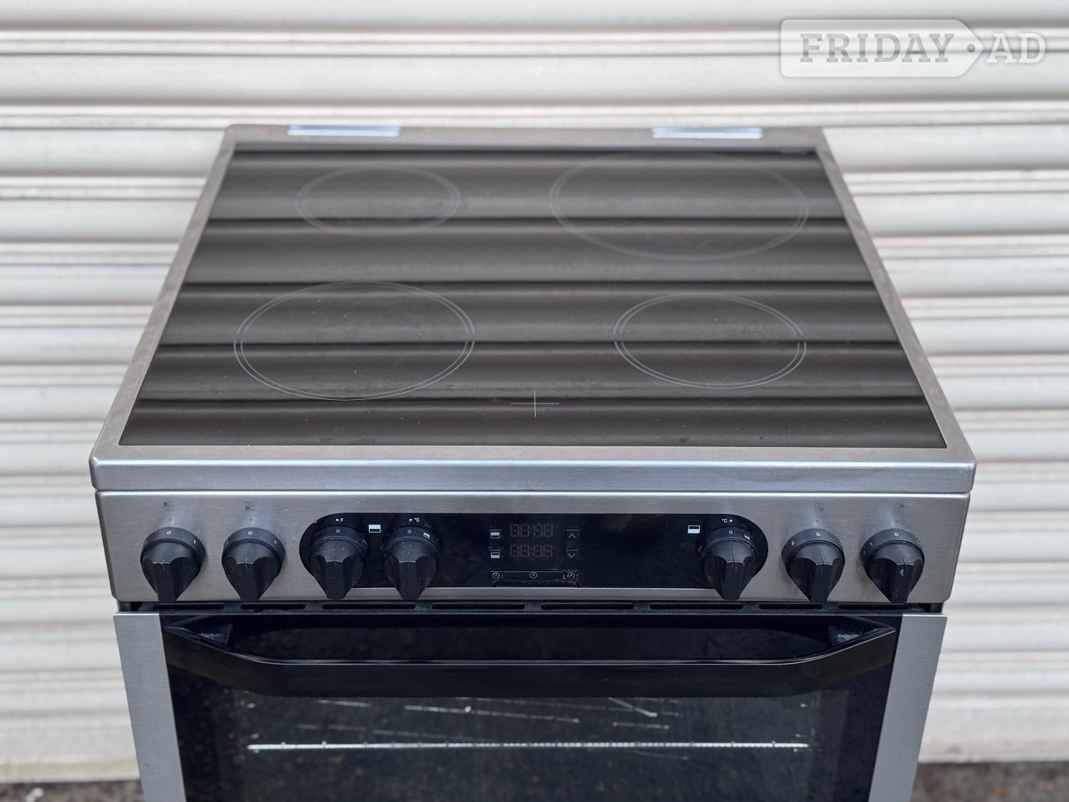 Romford Hotpoint electric cooker 60cm ceramic stainless steel 3 months wa