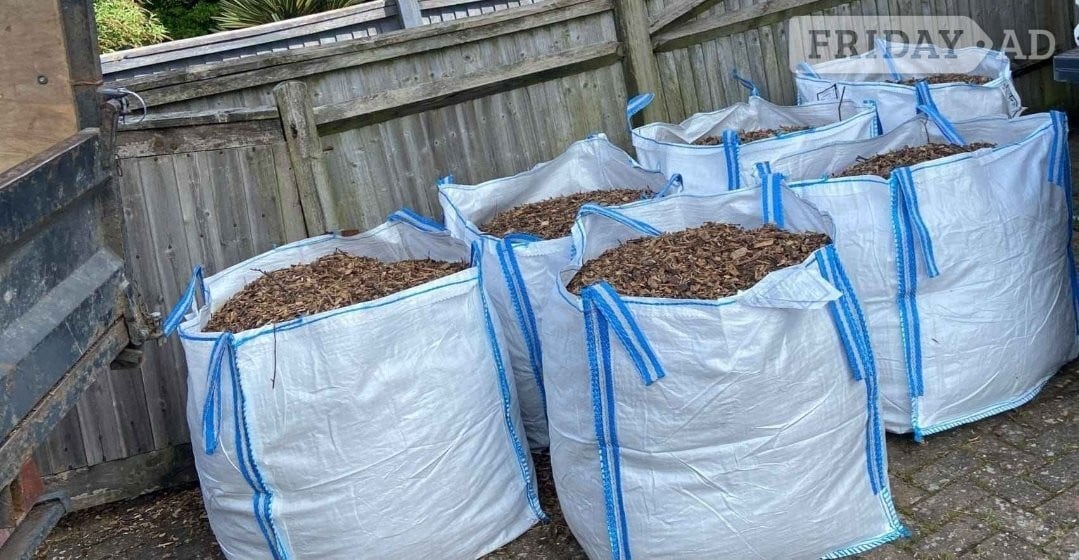 Topsoil , Compost & Logs  - Agricultural in Lewes