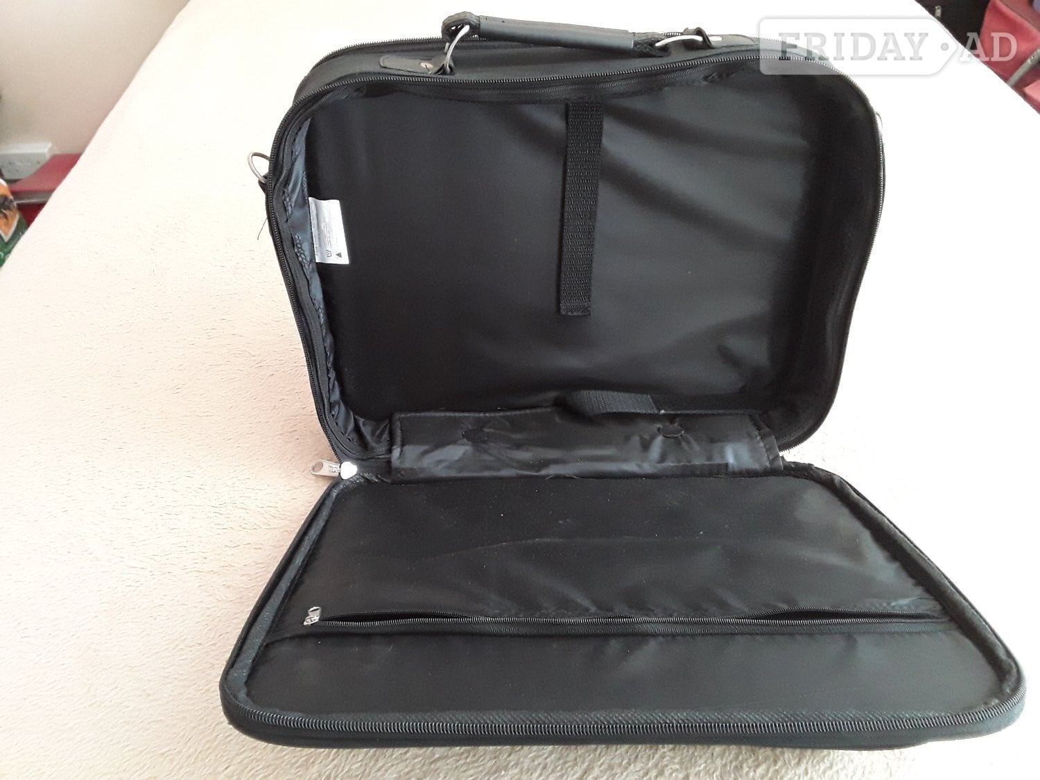 Computer Lap Top Bag in Bexhill-On-Sea