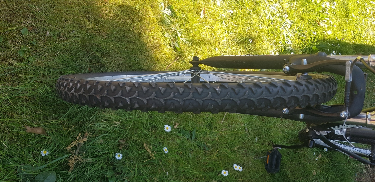 ROMET RAMBLER R6.0 JR MOUNTAIN BIKE 19" ALUMINIUM FRAME 26" WHEEL - Bicycles in Luton