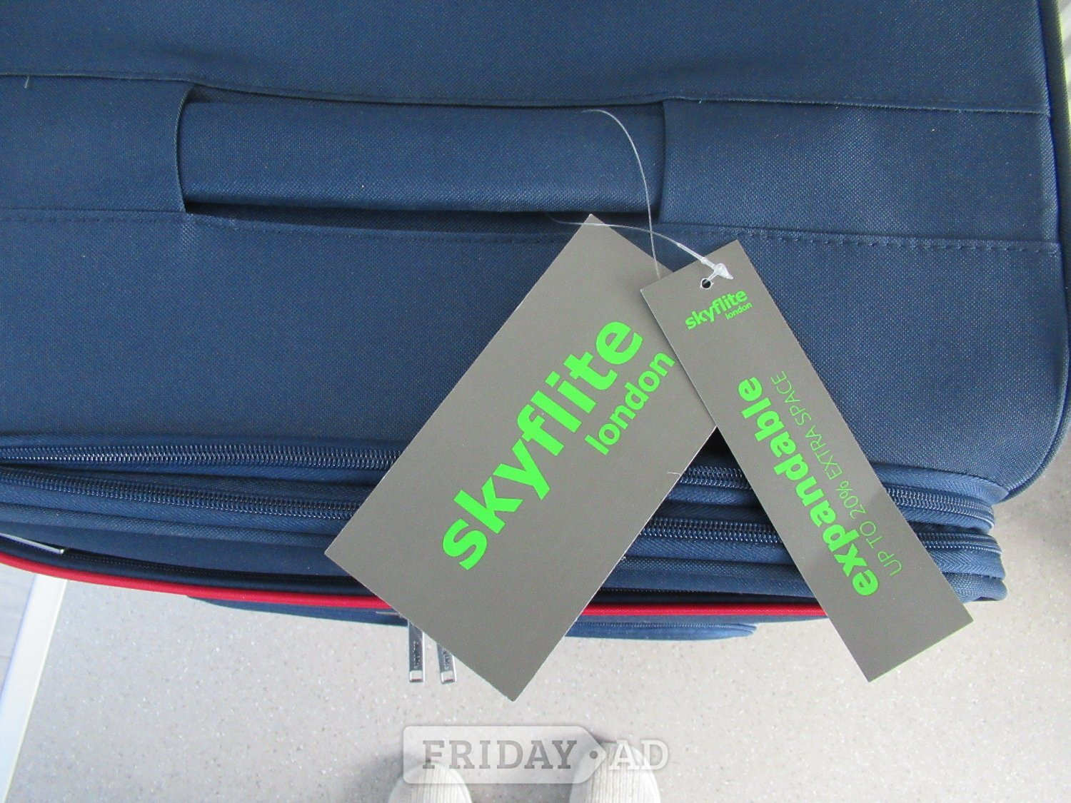 Brand new Skyflite suitcase - Travel & Holidays
