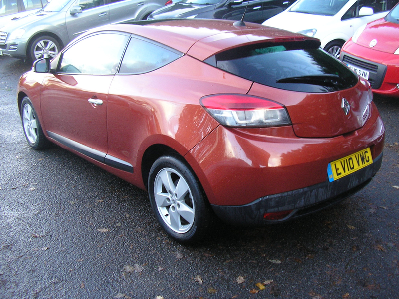 Renault Megane 2010 - Cars