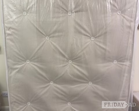 WINCHESTER DOUBLE DIVAN BASE WITH 7 INCH LIGHT QUILTED MATTRESS