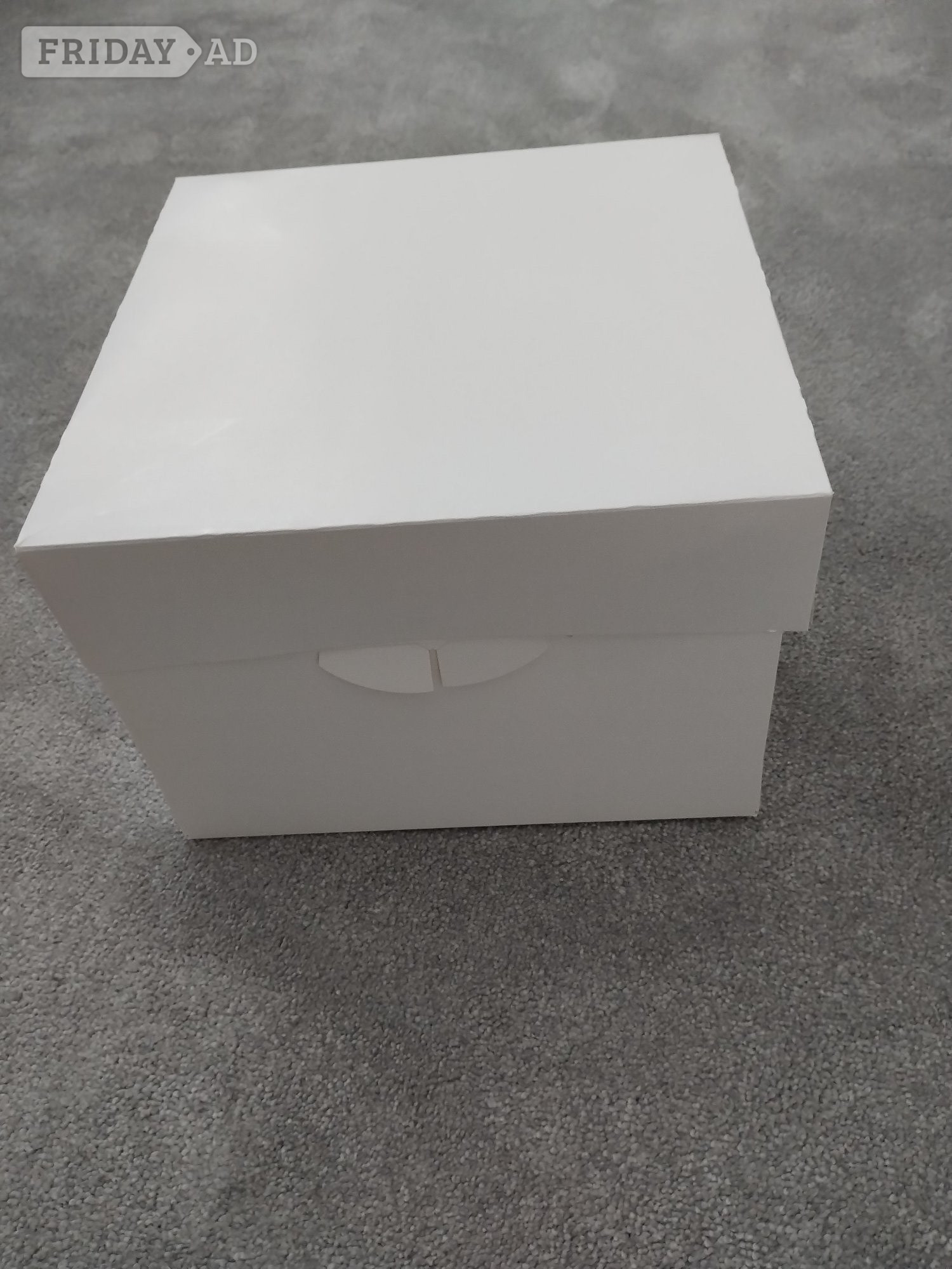 8 x White Cake Boxes c/w lid; 10” x 10” x 7” deep.  in Hereford