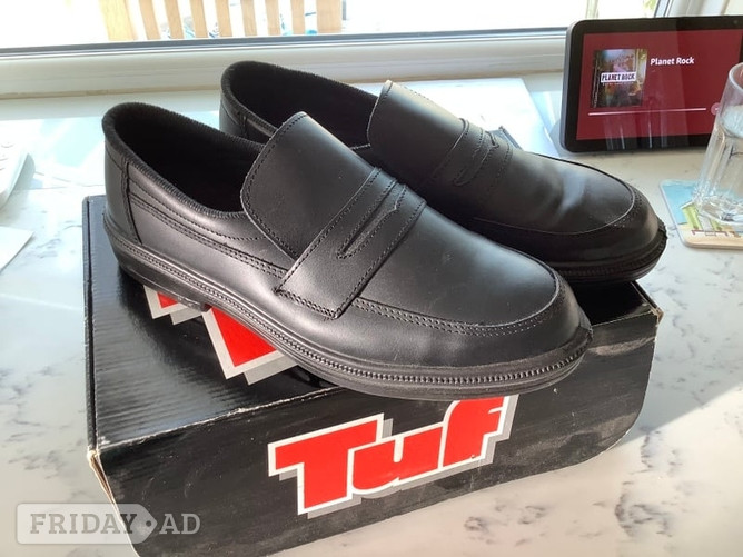 Steel toe cap shoes in Worthing