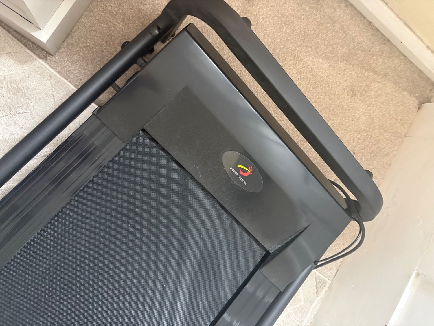 Fold up tredmill - Sports Equipment