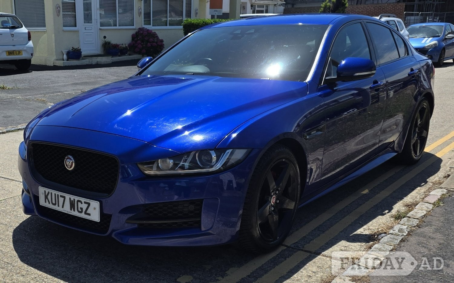 [ berth ]Jaguar XE