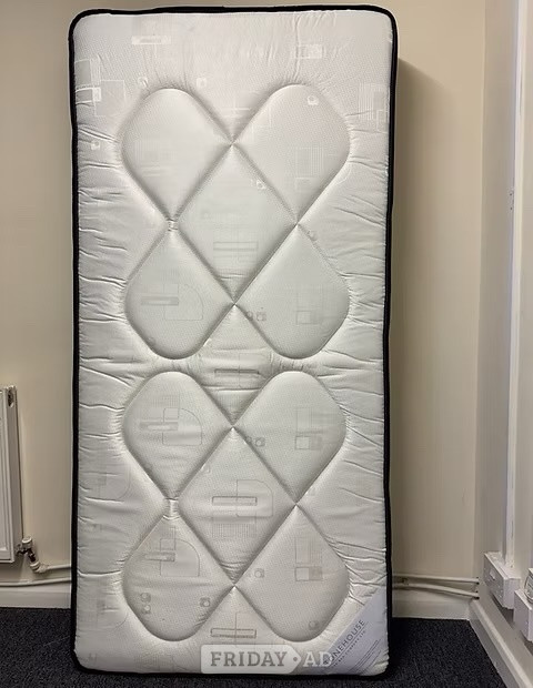 Single pine master mattress with divan base and Head board - Furniture in Rotherham