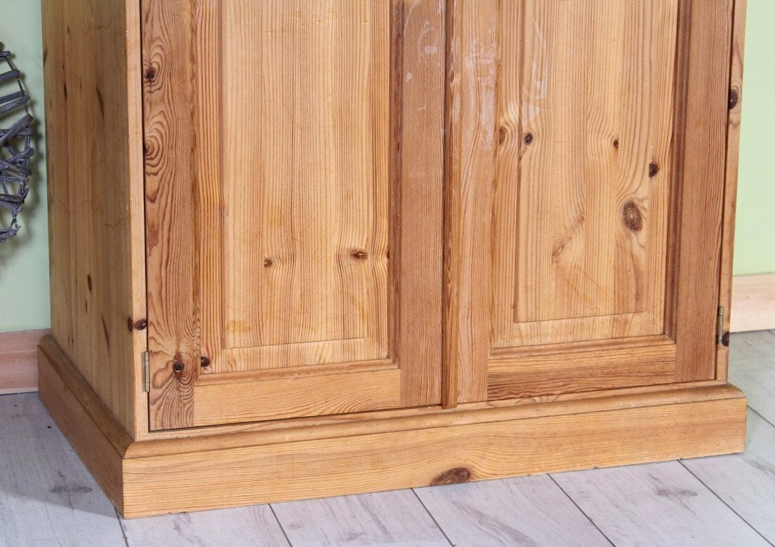 Hailsham UK Delivery-Small Second-Hand Waxed Pine Wardrobe Rail & Shelf 