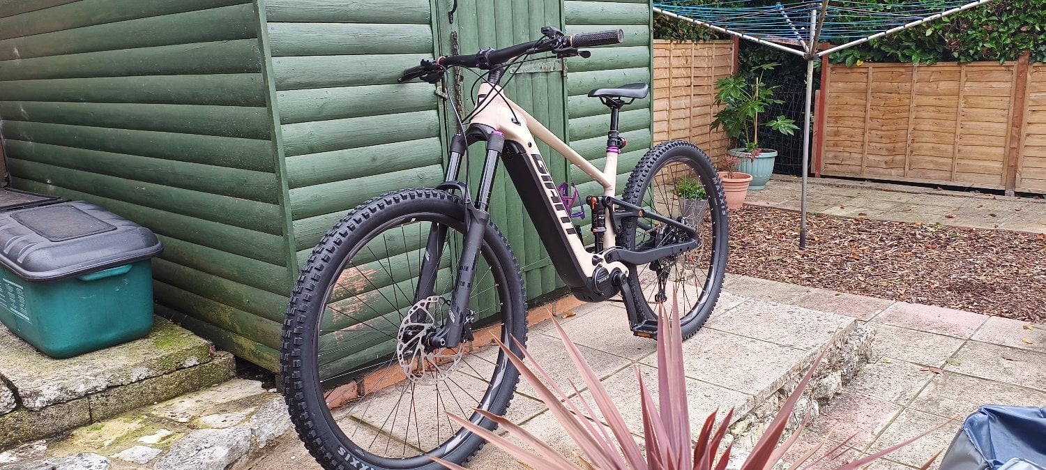 Radstock Giant stance E+ electric mountain bike 