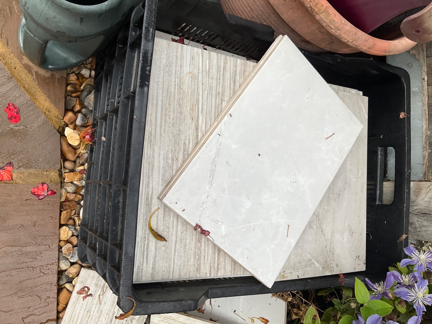 Lewes 54. Grey Tiles 