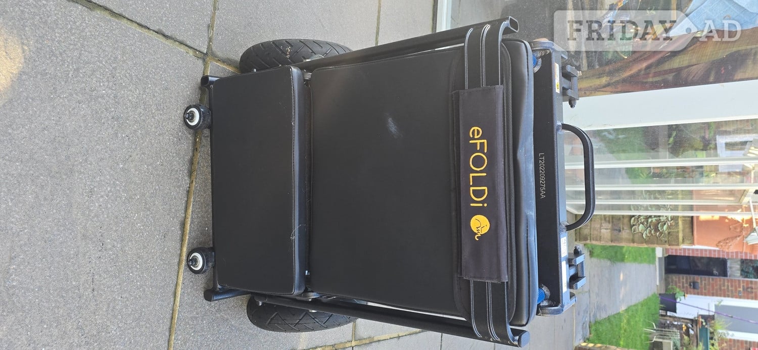 FOR SALE: e-foldi Mobility Scooter – Almost New Condition - Mobility in Hove