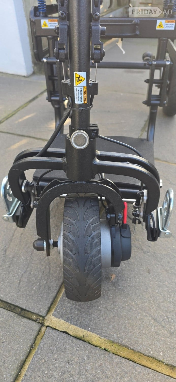 FOR SALE: e-foldi Mobility Scooter – Almost New Condition - Mobility