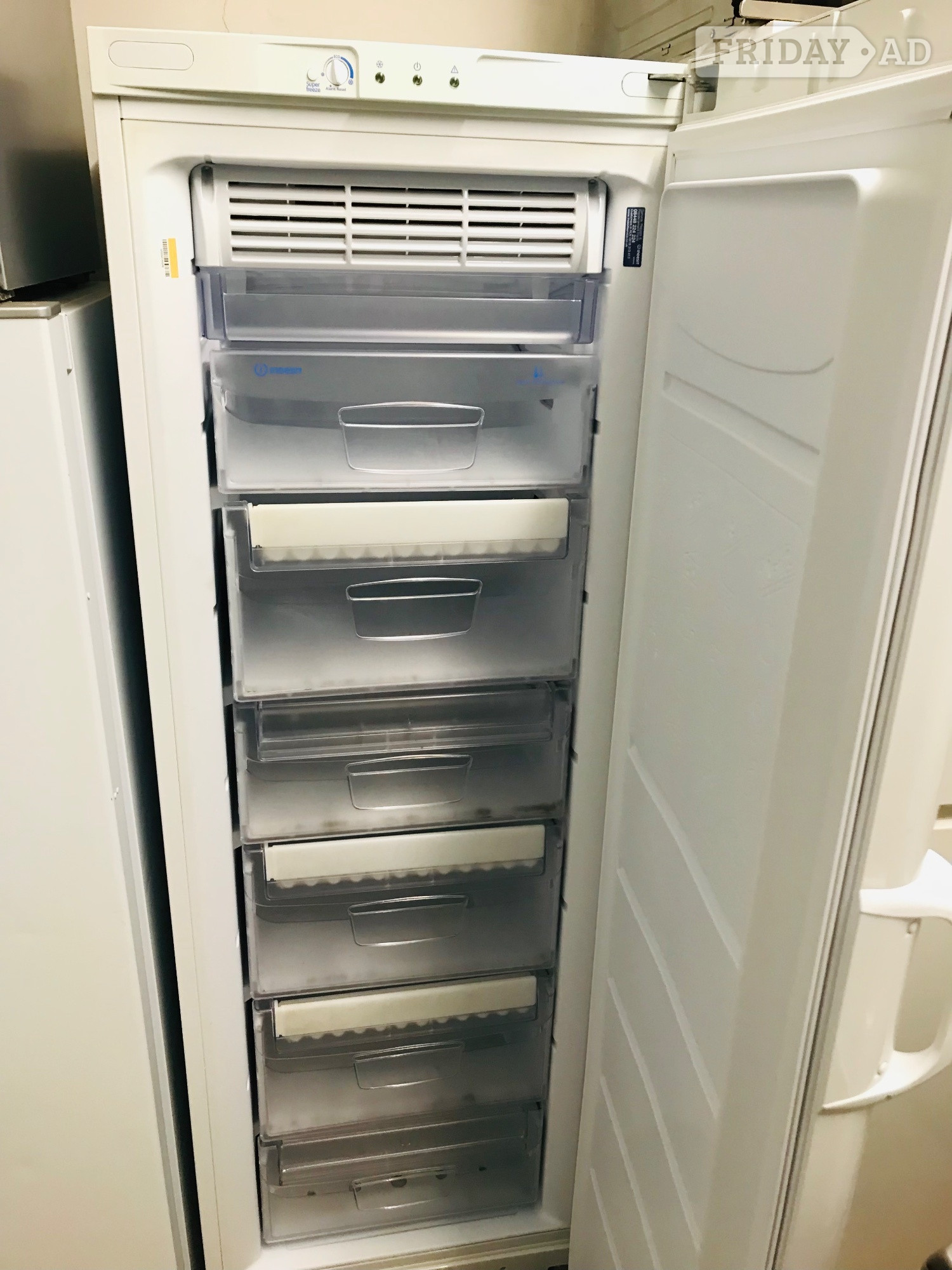 Indesit 6ft tall free standing freezer 