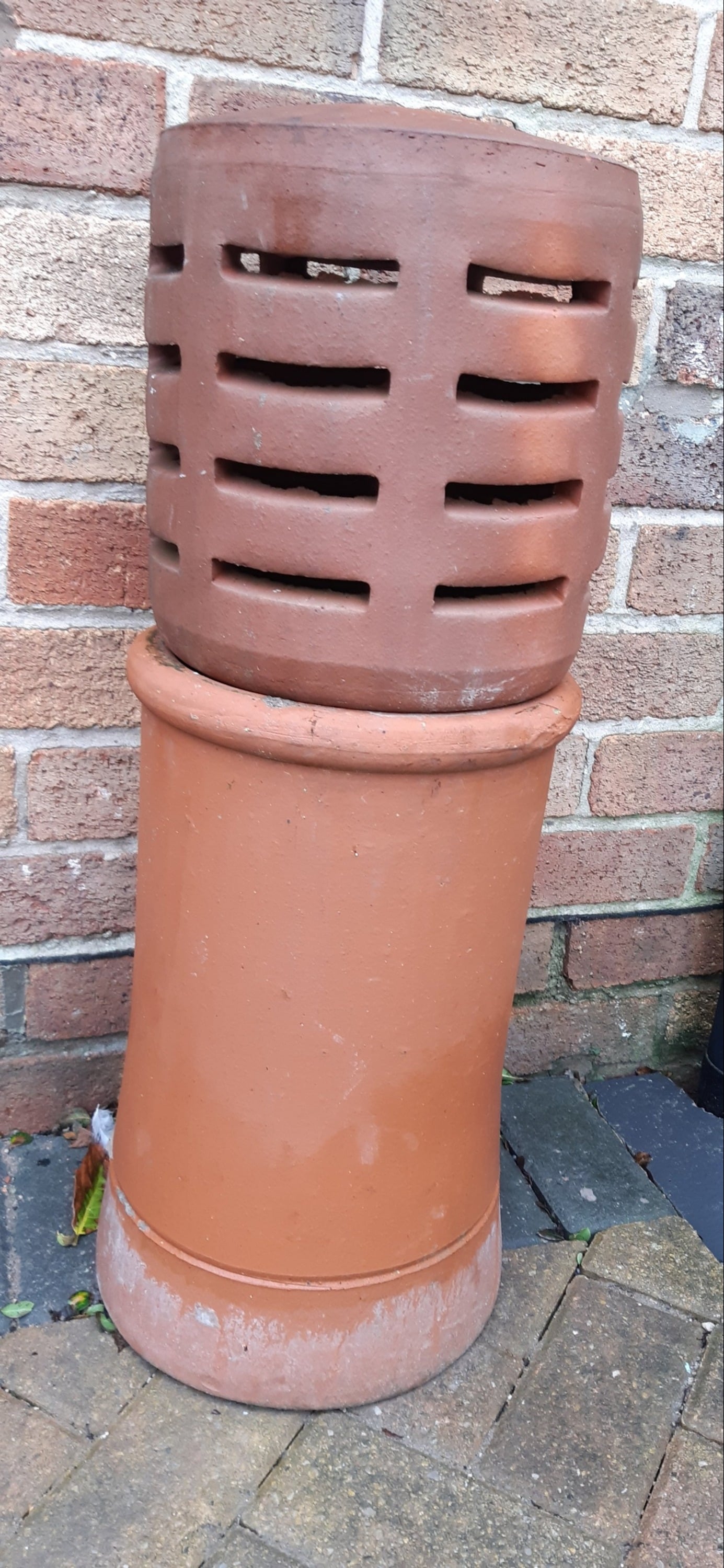 Chimney pot (gas certified)