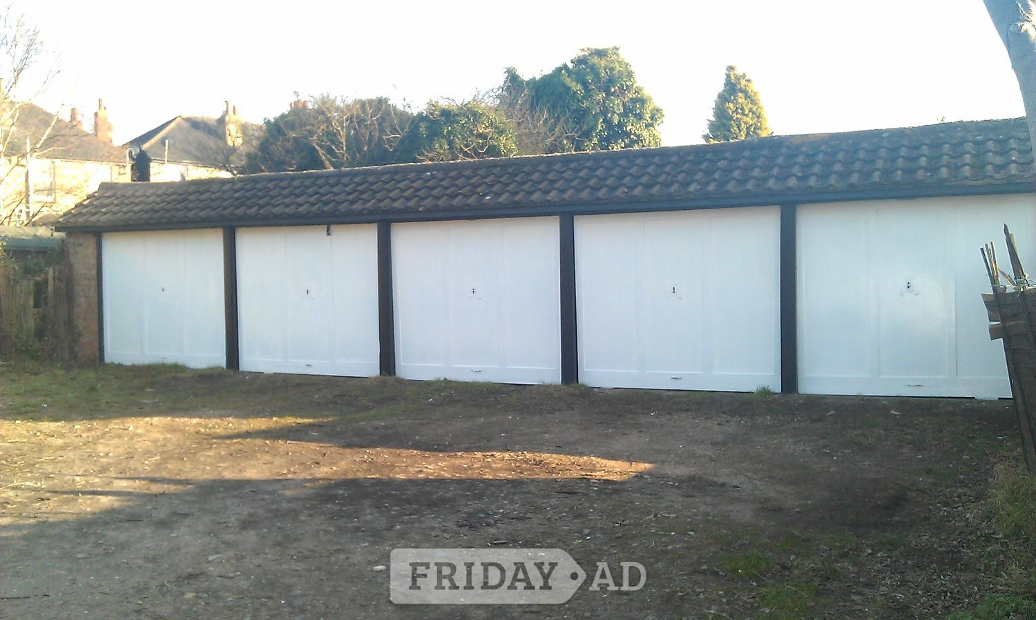 Single garage to rent at Sutton/Belmont border in Sutton