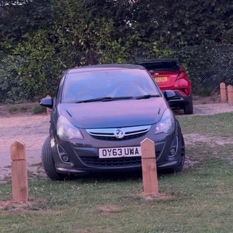 CORSA 2014 D Limited Edition RUNNING MOT 1/2/27 