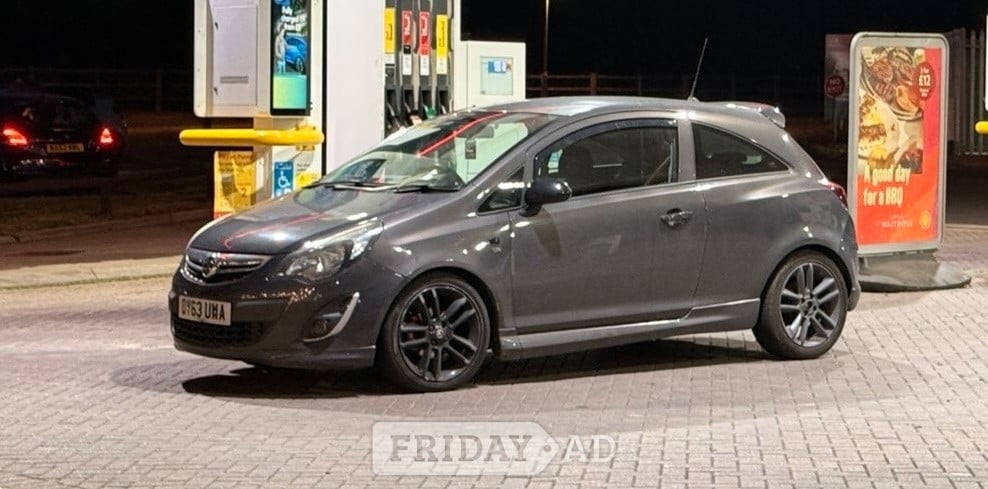 [ berth ]Vauxhall Corsa