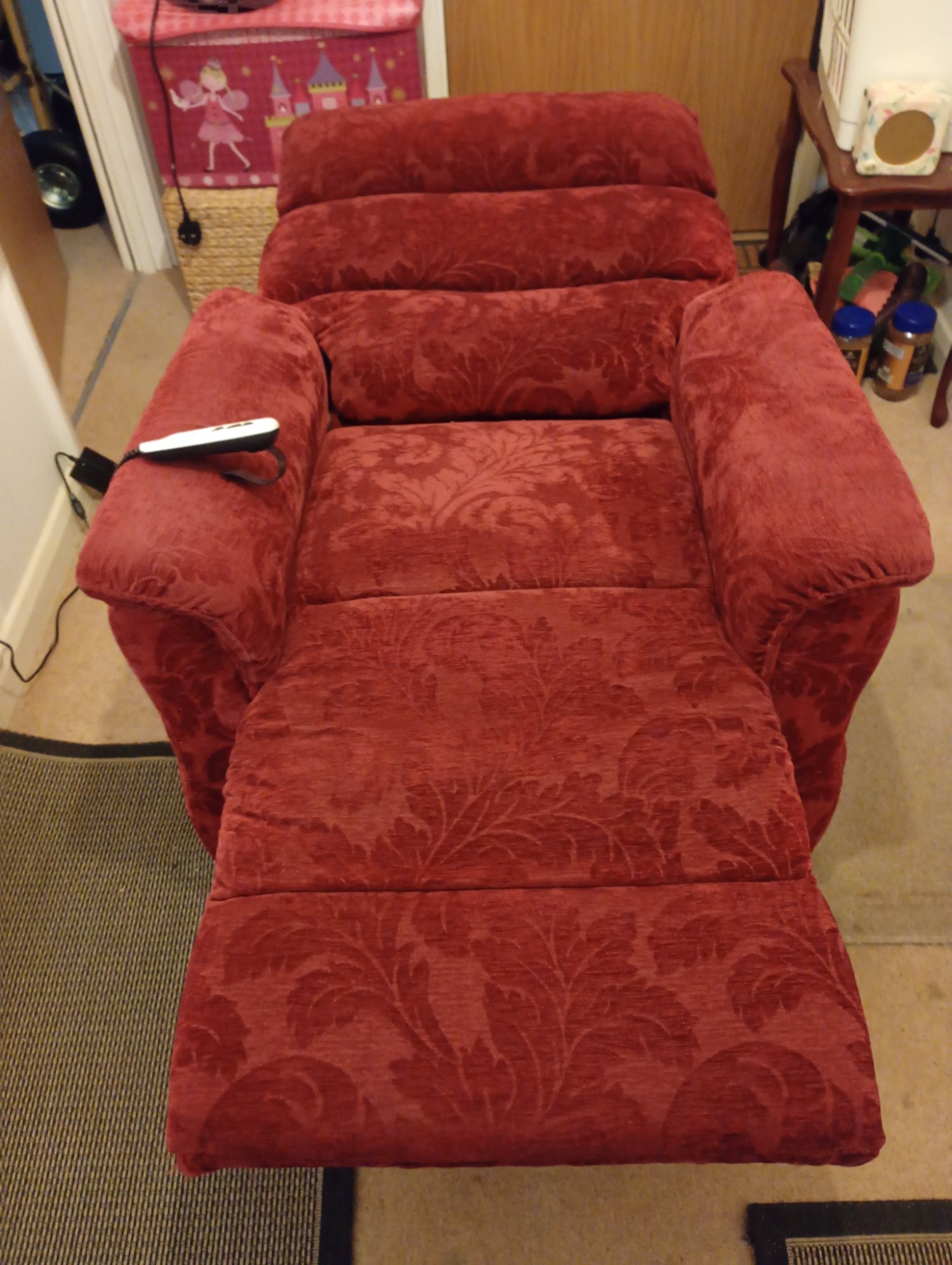 His and Hers electric rise and reclining chairs 
