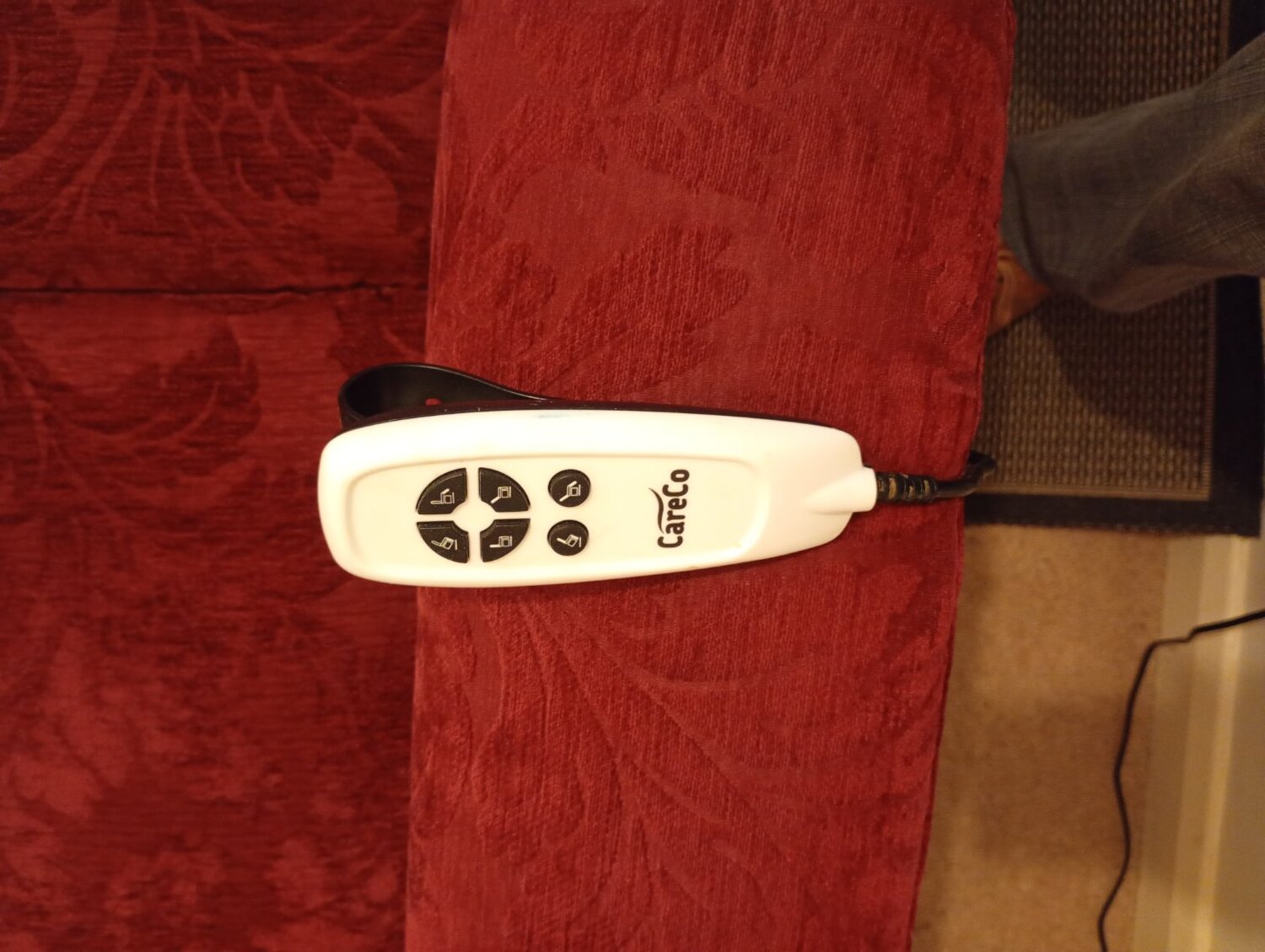 His and Hers electric rise and reclining chairs  - Furniture in Battle