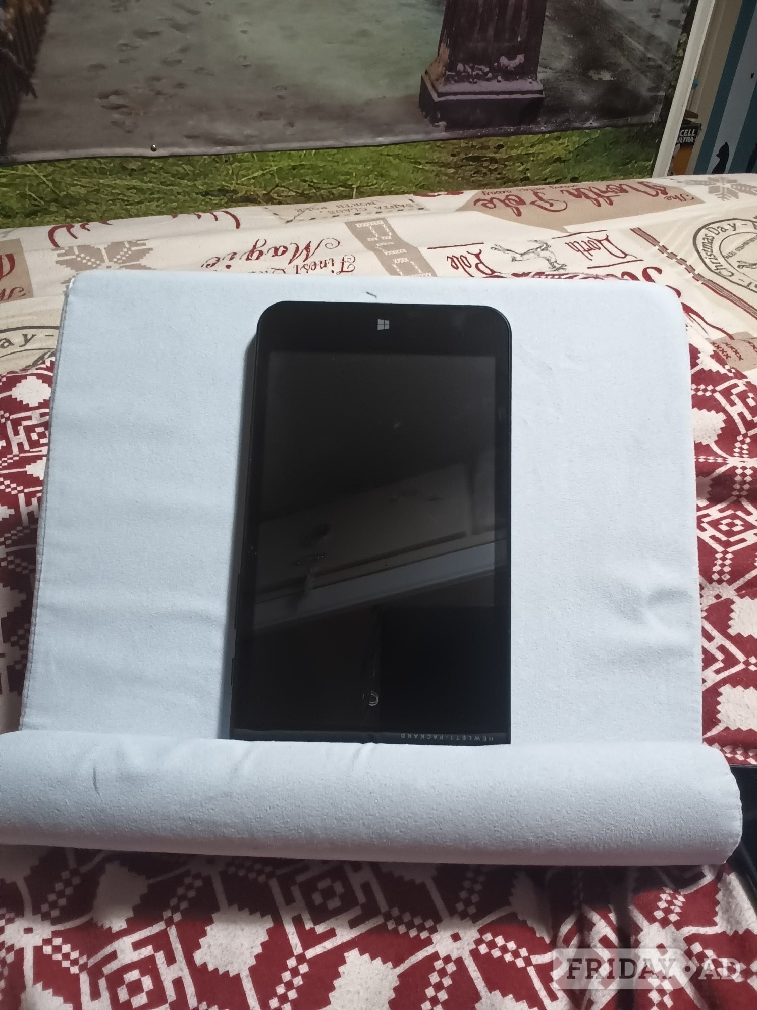 Pill-O-Pad.cushion for tablets etc./Cake Tins!!per items
