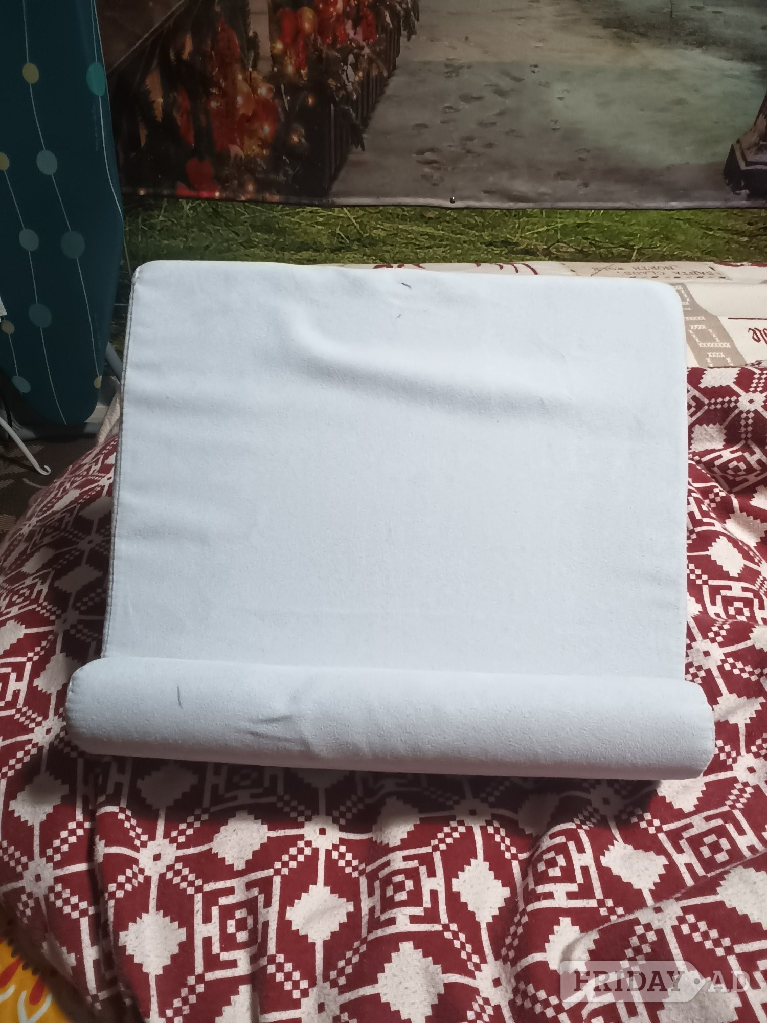 Milton Keynes Pill-O-Pad.cushion for tablets etc./Cake Tins!!per items