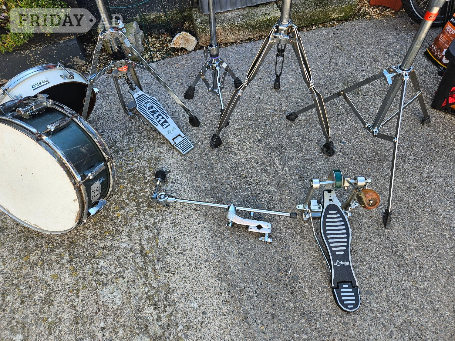 musical equipment and PA  mixers etc mint condition in Bristol