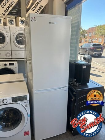 HOOVER 60/40 FRIDGE FREEZER