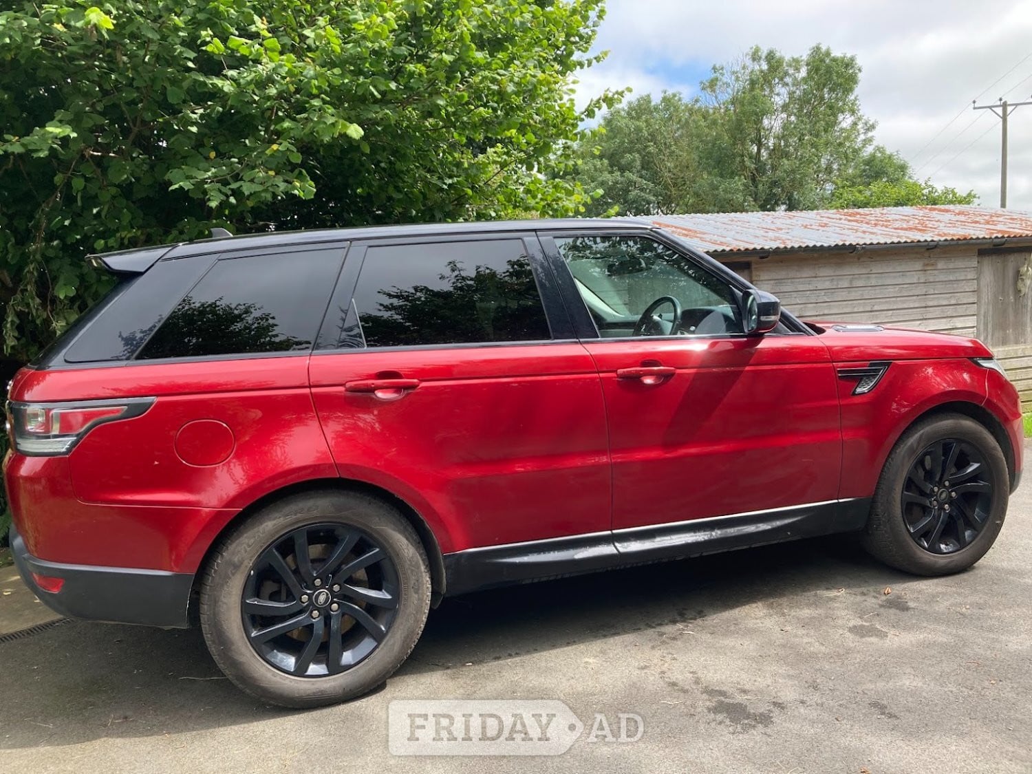[ berth ]Land Rover Range Rover Sport