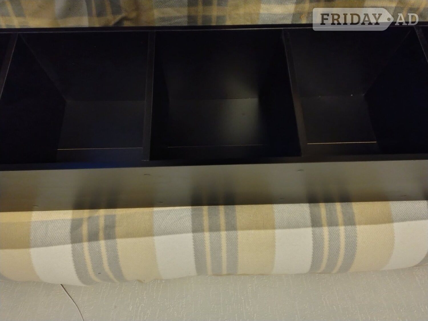 Nearly new cabinet 